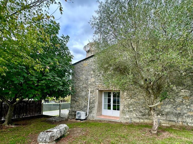 Jolie maison en pierre entièrement rénovée — photo 1