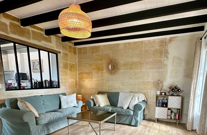 Jolie maison en pierre entièrement rénovée — photo 3