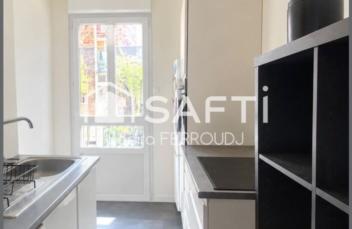 T3 traversant 39 m²  Immeuble de caractère  Quartier des Antiquaires — photo 3