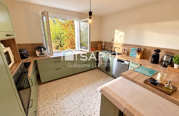 Maison familiale avec piscine et terrain — photo 4