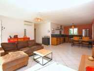 Villa récente plain-pied 100m², 3 chambres, jardin, garage — photo 3