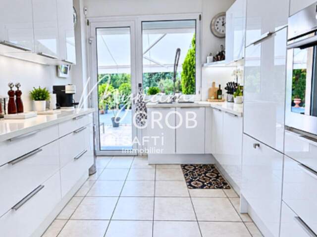 MONTAUBAN  MAISON DE VILLE DE CARACTÈRE  140 M²  3 CHAMBRES  TERRAIN 1 075 M²  PISCINE — photo du bien