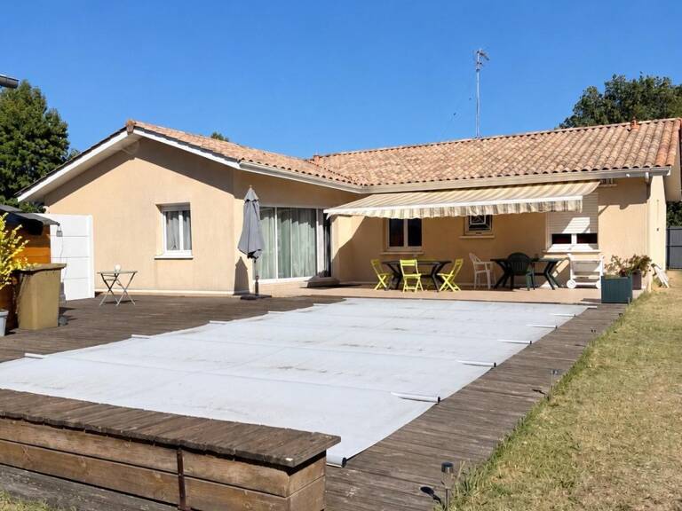 Maison familiale de plain-pied avec piscine — photo 1