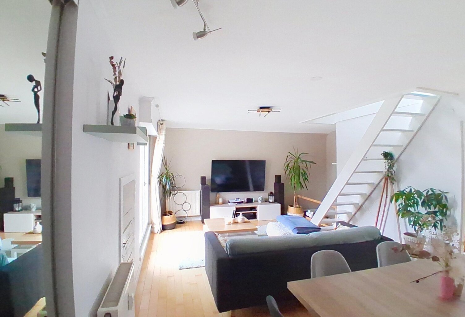 Hangenbieten : grand duplex T3 avec garage & cave — photo 1