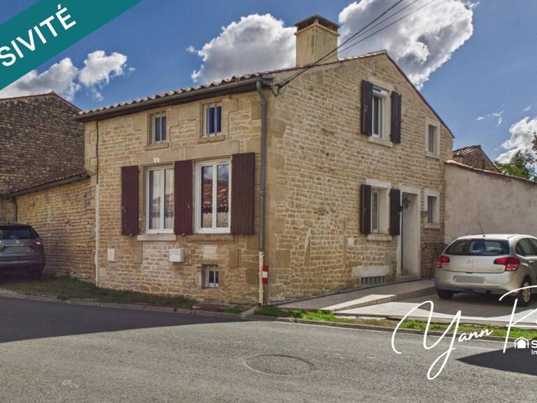MAISON EN PIERRE PROCHE CENTRE À AULNAY — photo 1