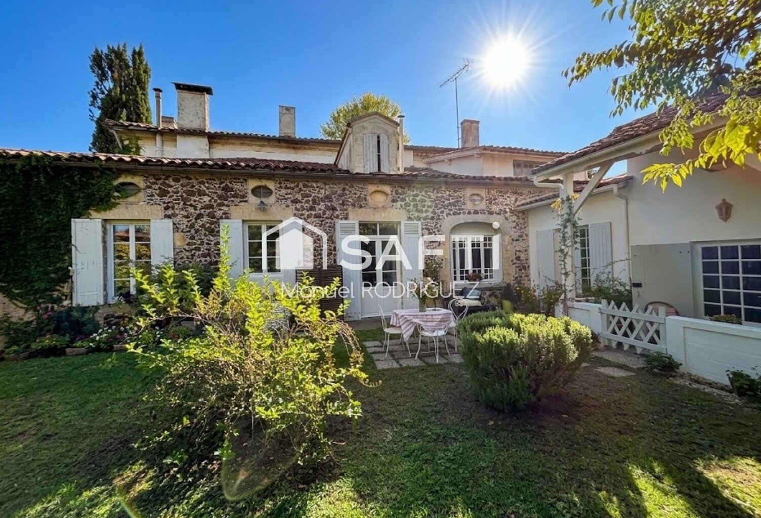 MAISON DE MAÎTRE DE 1800 PLUS DE 250 M² DE CHARME ET D'ÉLÉGANCE SORE 40410 — photo 1
