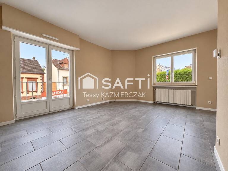 BEL APPARTEMENT LUMINEUX DE 70 m² AVEC GRANDE TERRASSE — photo 1