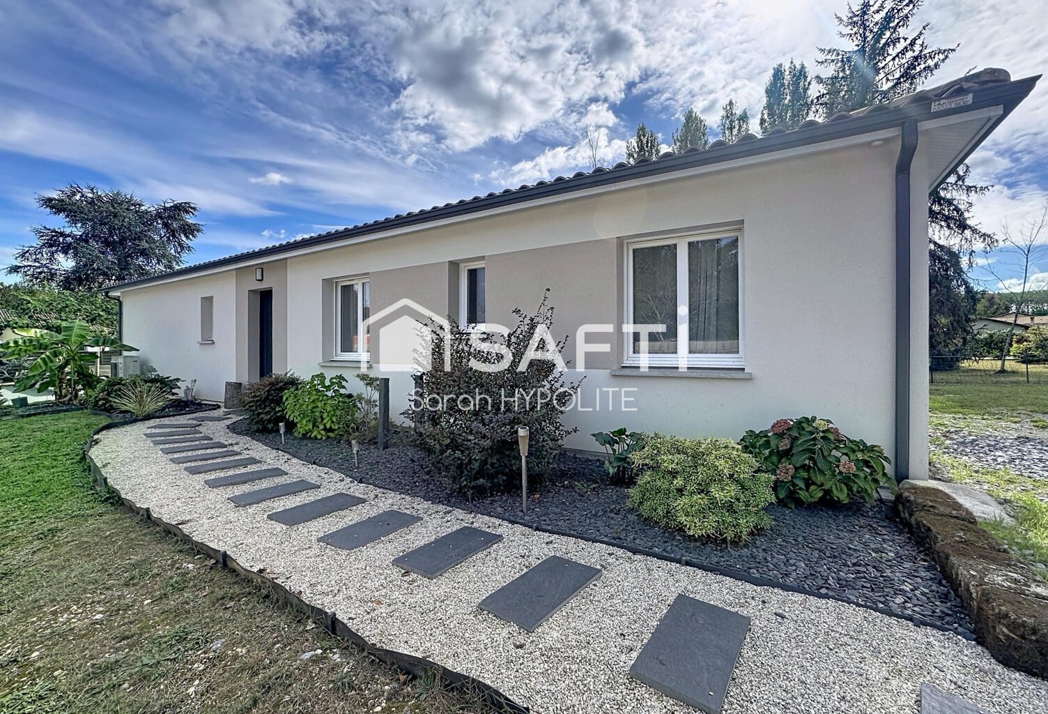 Maison de 135 m2, avec piscine creusée et terrain de pétanque — photo 1
