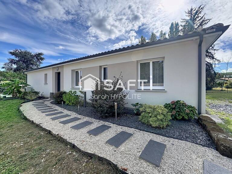 Maison de 135 m2, avec piscine creusée et terrain de pétanque — photo 1