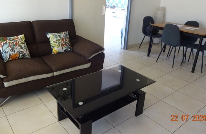 T2 meublé 44 m², résidence sécurisée, terrasse fermée — photo 3