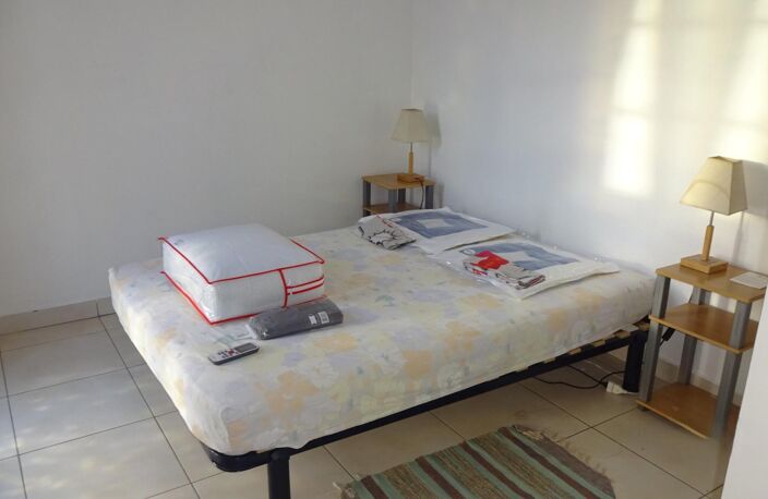 T2 meublé 44 m², résidence sécurisée, terrasse fermée — photo 4