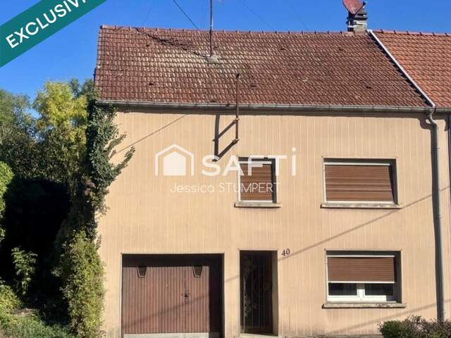 Maison à rénover avec jardin — photo du bien