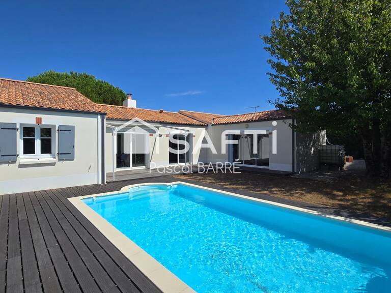 Maison familiale avec piscine, beaux volumes et jardin au calme aux Sables-d'Olonne — photo 1