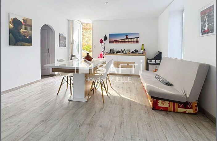 Maison atypique de 170 m² avec 3 cours, grenier aménageable et stationnement privatif — photo 4