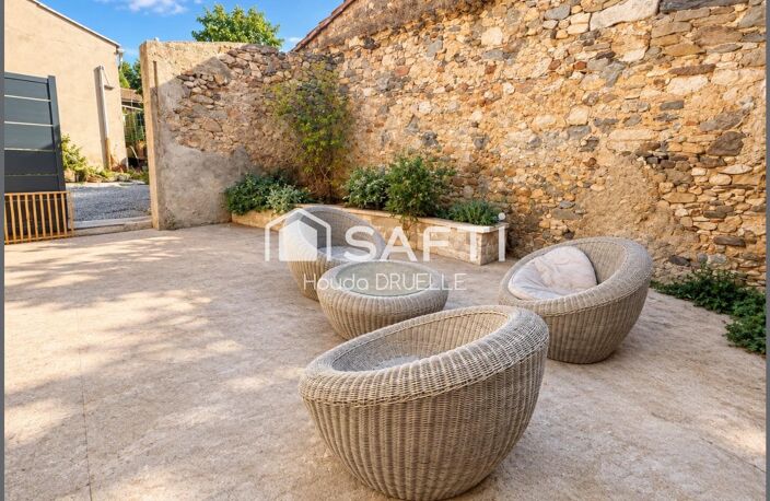 Maison atypique de 170 m² avec 3 cours, grenier aménageable et stationnement privatif — photo 5