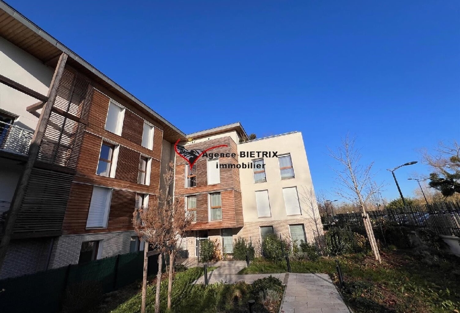 Location appartement 4 pièces 88 m² à L'Isle-Adam (95290) — photo 1