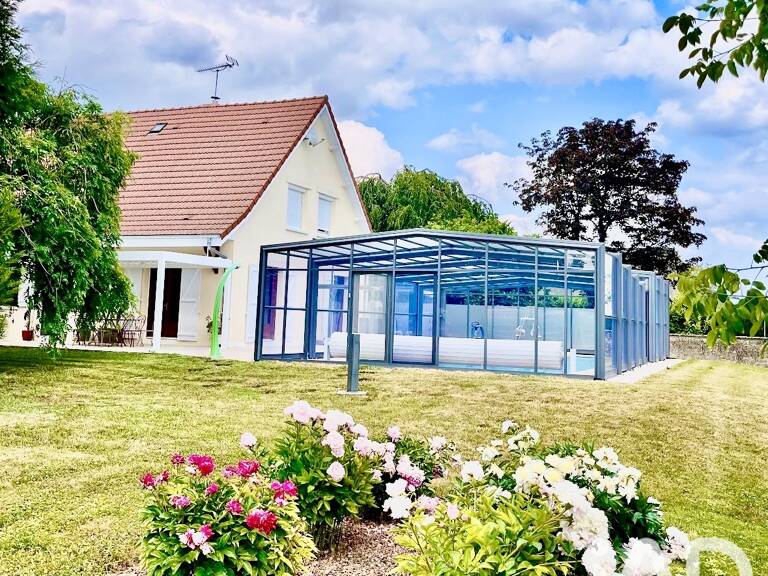 Vente Maison/villa 7 pièces — photo 1