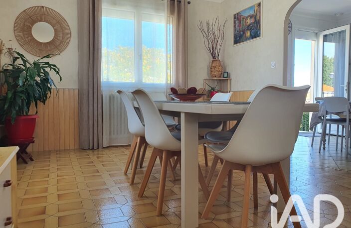 Vente Maison/villa 5 pièces — photo 2