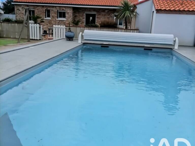 Vente Maison/villa 6 pièces — photo 1