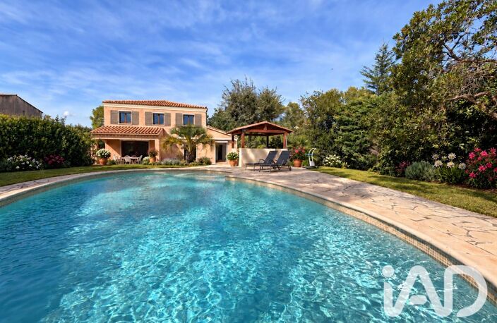 Vente Maison/villa 6 pièces — photo 2