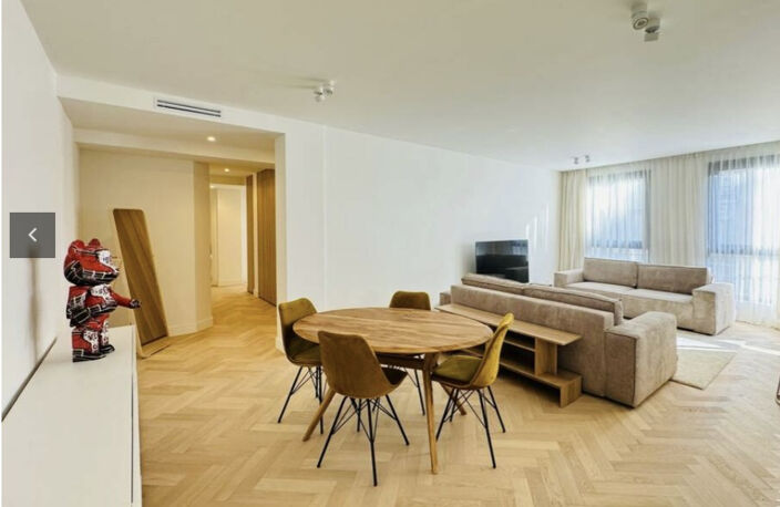 Trocadéro - 120 m2 - 3 chambres - parking inclus - refait à — photo 4