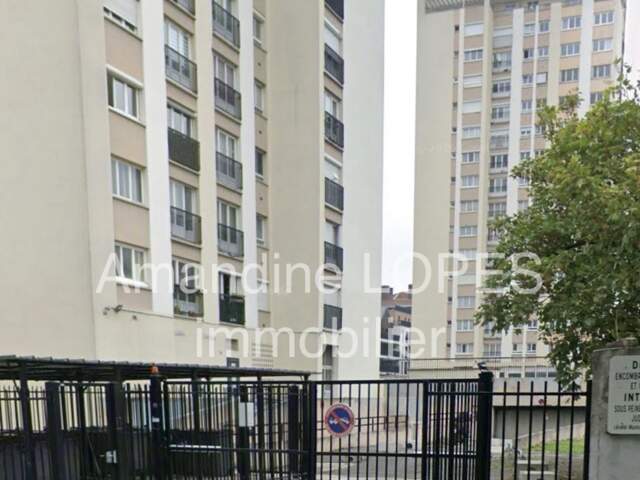 Vente Garage 15 m&sup2; — photo du bien