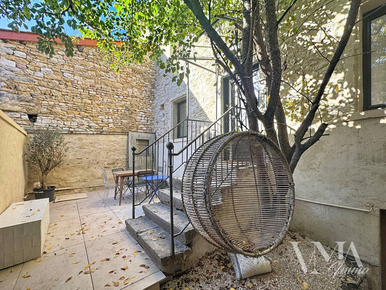 Maison de village rénovée de 95 m2 au centre de Lissieu — photo 1