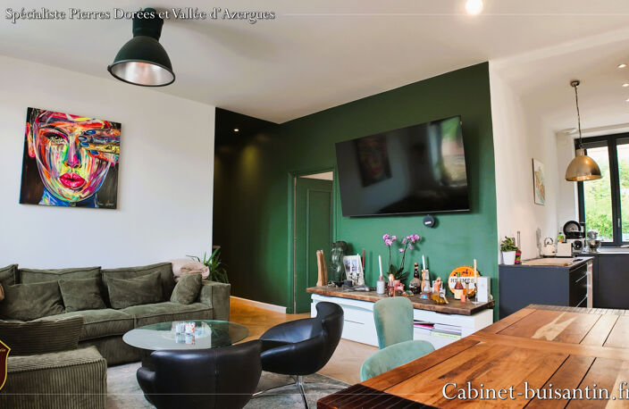 Appartement de 63 m2 à Alix, entièrement rénové — photo 3