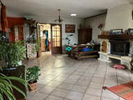 MAISON DE PLAIN PIED CENTRE VILLAGE — photo 3
