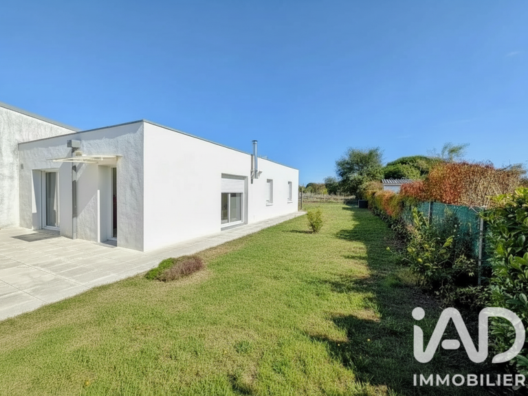 Vente Maison/villa 3 pièces — photo 1