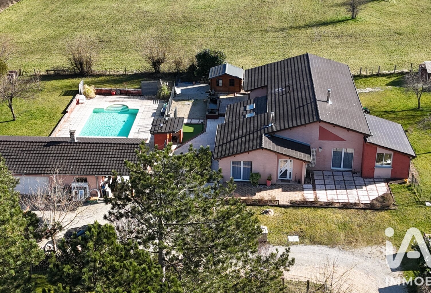 Vente Maison/villa 11 pièces — photo 1