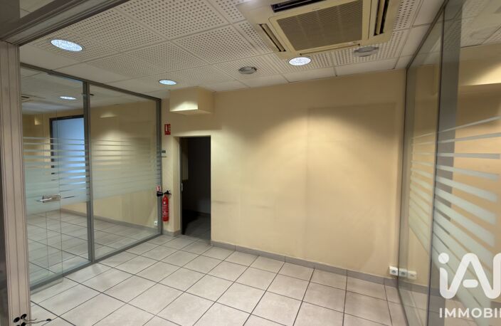 Vente Boutique/Local commercial 226 m&sup2; — photo 4