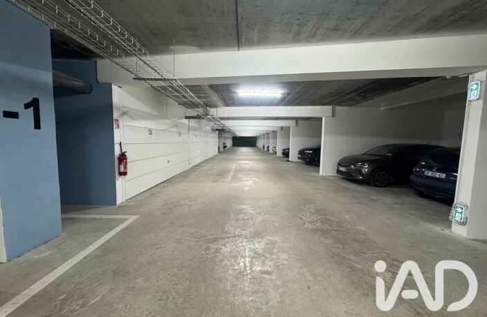 Vente Parking 20 m&sup2; — photo 2
