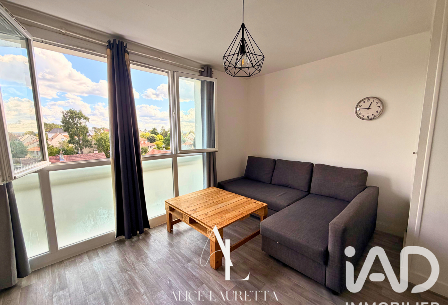 Vente Studio 1 pièce — photo 1
