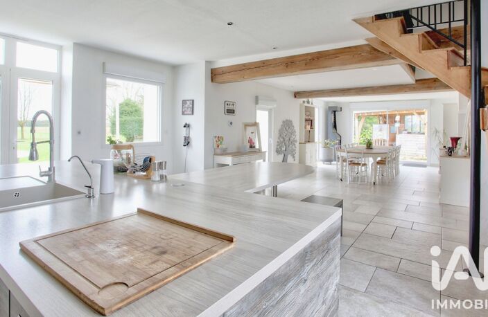 Vente Maison/villa 19 pièces — photo 2