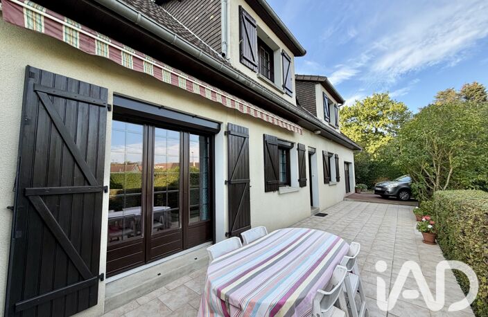 Vente Maison/villa 7 pièces — photo 2