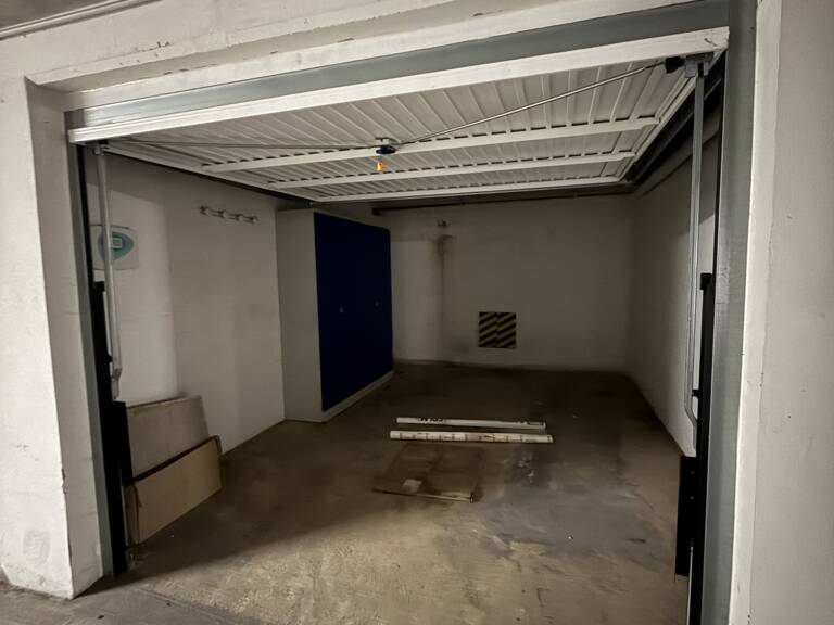 Vente Garage 16 m&sup2; — photo 1