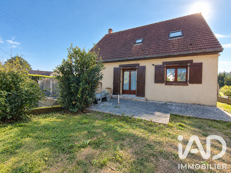 Vente Maison/villa 8 pièces — photo 1
