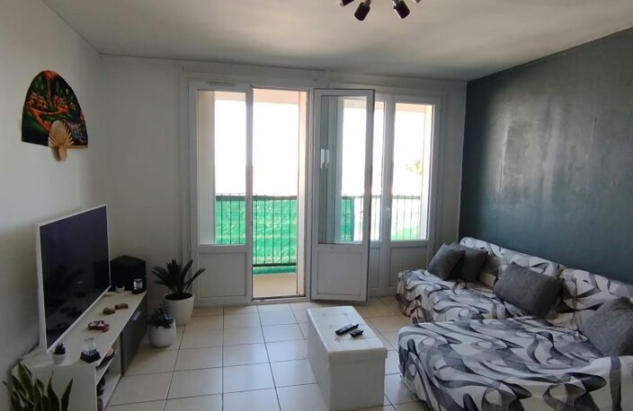 Vente Appartement 3 pièces — photo 2