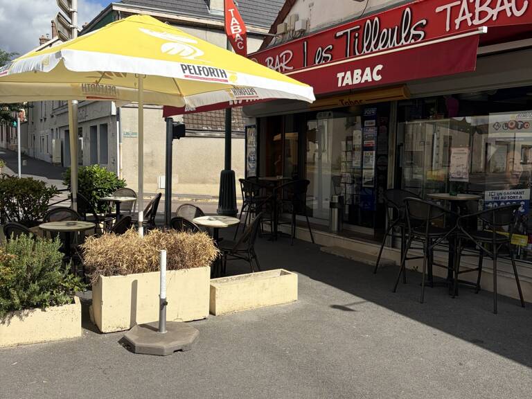 Vente Bar, Brasserie, Tabac 140 m&sup2; — photo 1