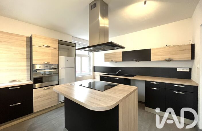 Vente Maison de village 5 pièces — photo 2