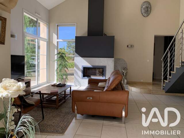 Vente Maison de campagne 7 pièces — photo du bien