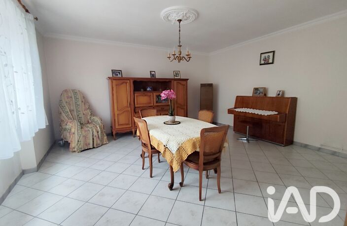 Vente Maison de ville 4 pièces — photo 2