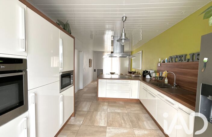 Vente Maison de ville 7 pièces — photo 3