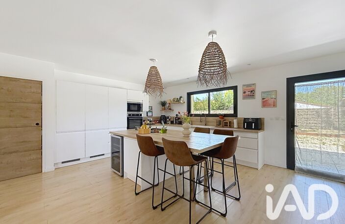 Vente Maison/villa 5 pièces — photo 2