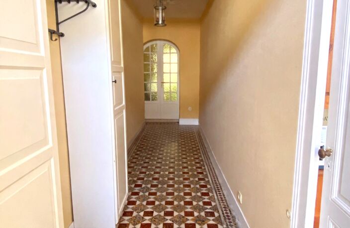 Vente Maison de ville 5 pièces — photo 2