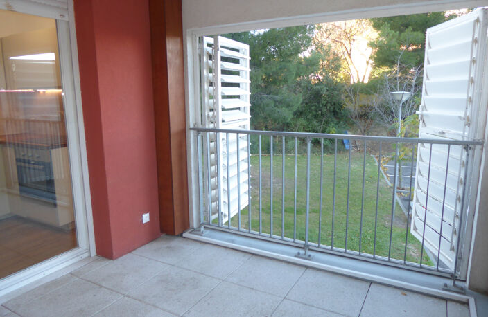 LOCATION APPARTEMENT MEUBLÉ 2 PIÈCES MONTPELLIER SUD LA LIRO — photo 2