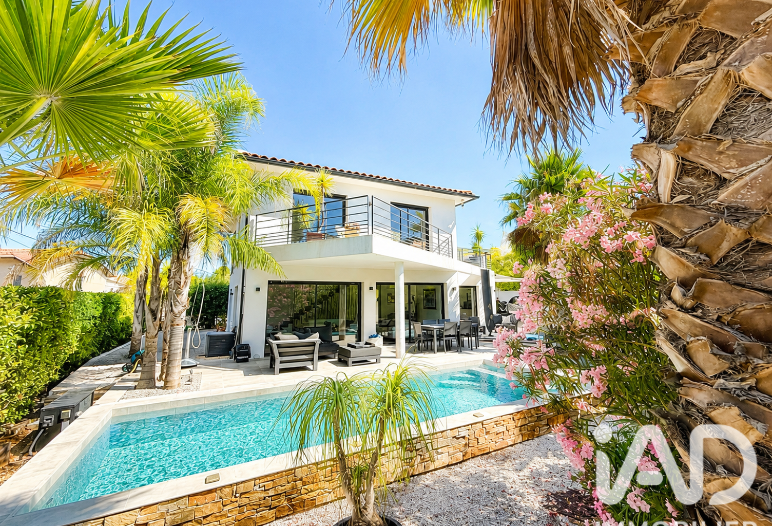 Vente Maison/villa 7 pièces — photo 1