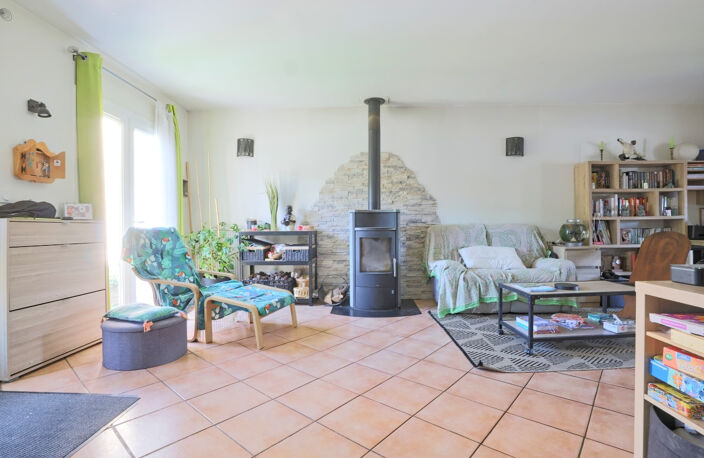M2339 - SOLLIES-PONT - Sainte Christine - Maison T4 - jardin — photo 4