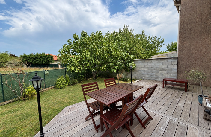 Opportunité à Mions   Maison de 90 m2 avec terrasse et jardi — photo 2